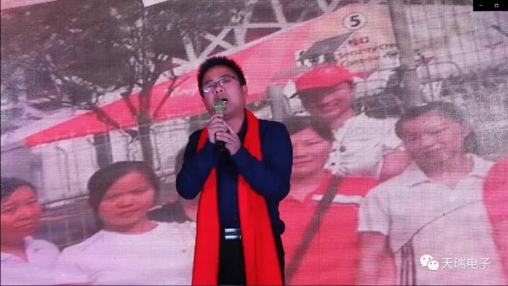 “不忘初心，携手并进”hth-华体会（中国）官方网站_hth.com
2020年迎新联欢会热烈举办-3